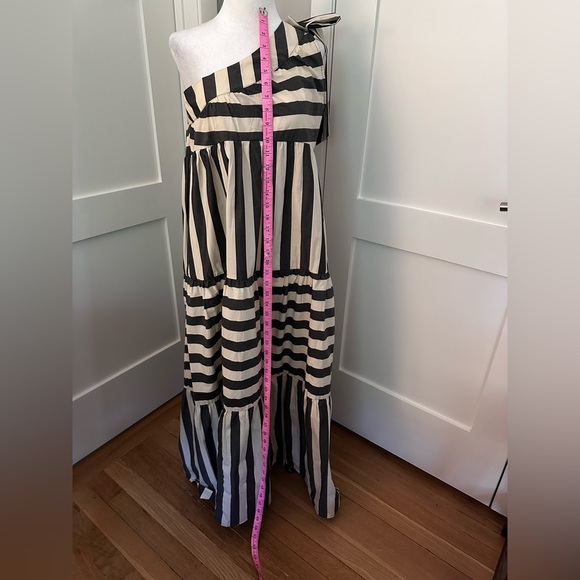 Who What Wear size XS one shoulder gray and cream striped maxi dress - Picture 5 of 7